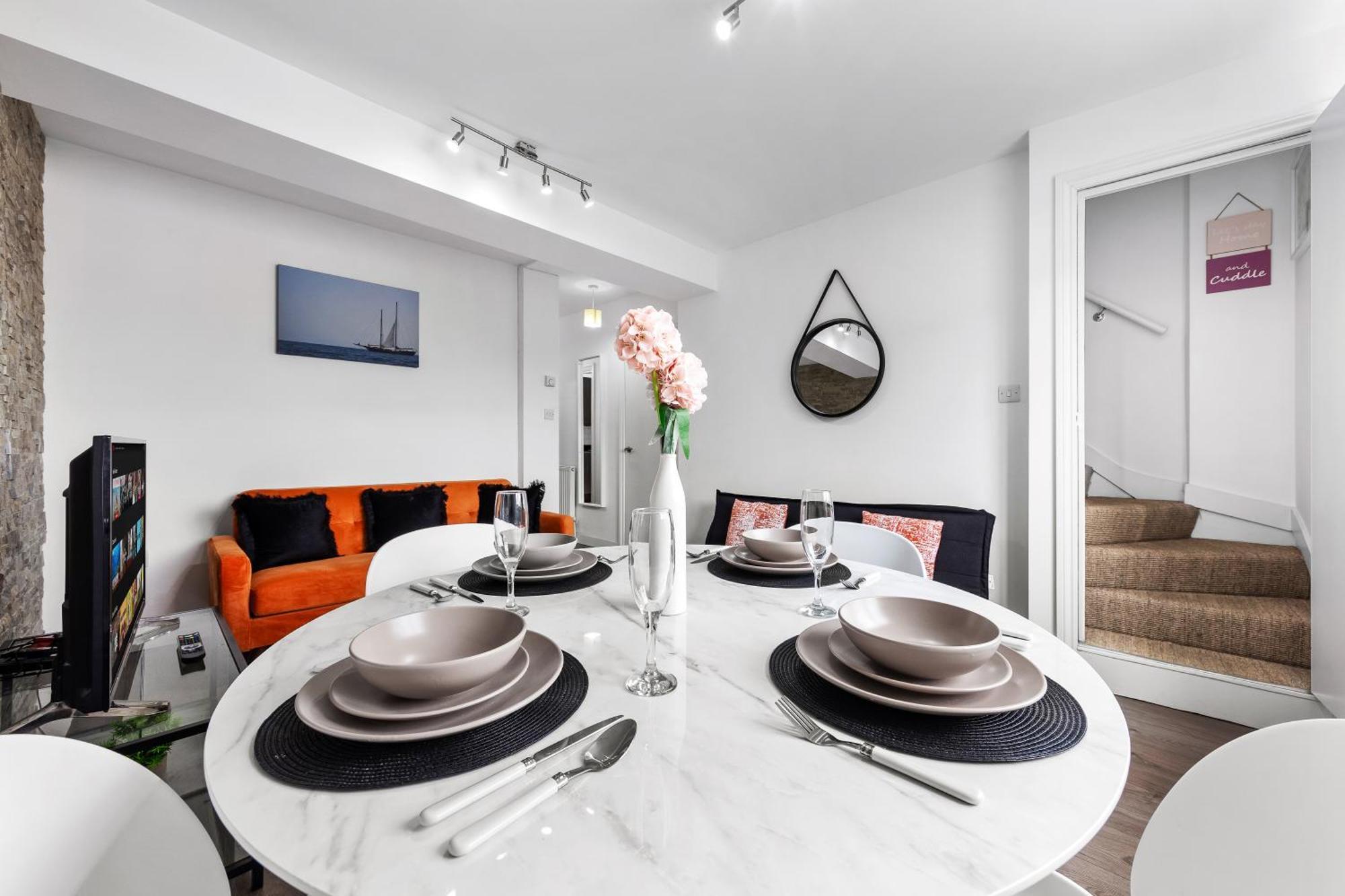 Central London Two Bedroom Serviced Apartment - Nine Elms Luxury Stay - Vauxhall & Westminster Екстериор снимка