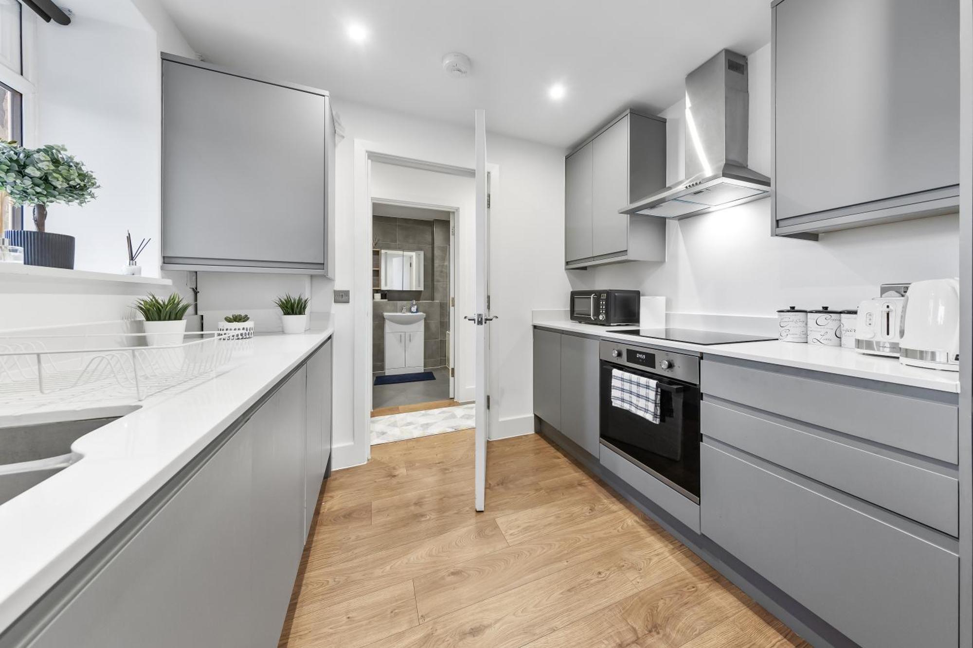 Central London Two Bedroom Serviced Apartment - Nine Elms Luxury Stay - Vauxhall & Westminster Екстериор снимка